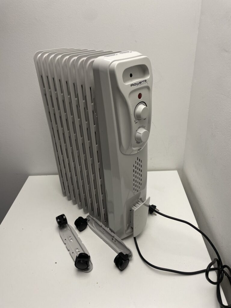 Eļļas radiators „Rowenta“ (BU2620F0)