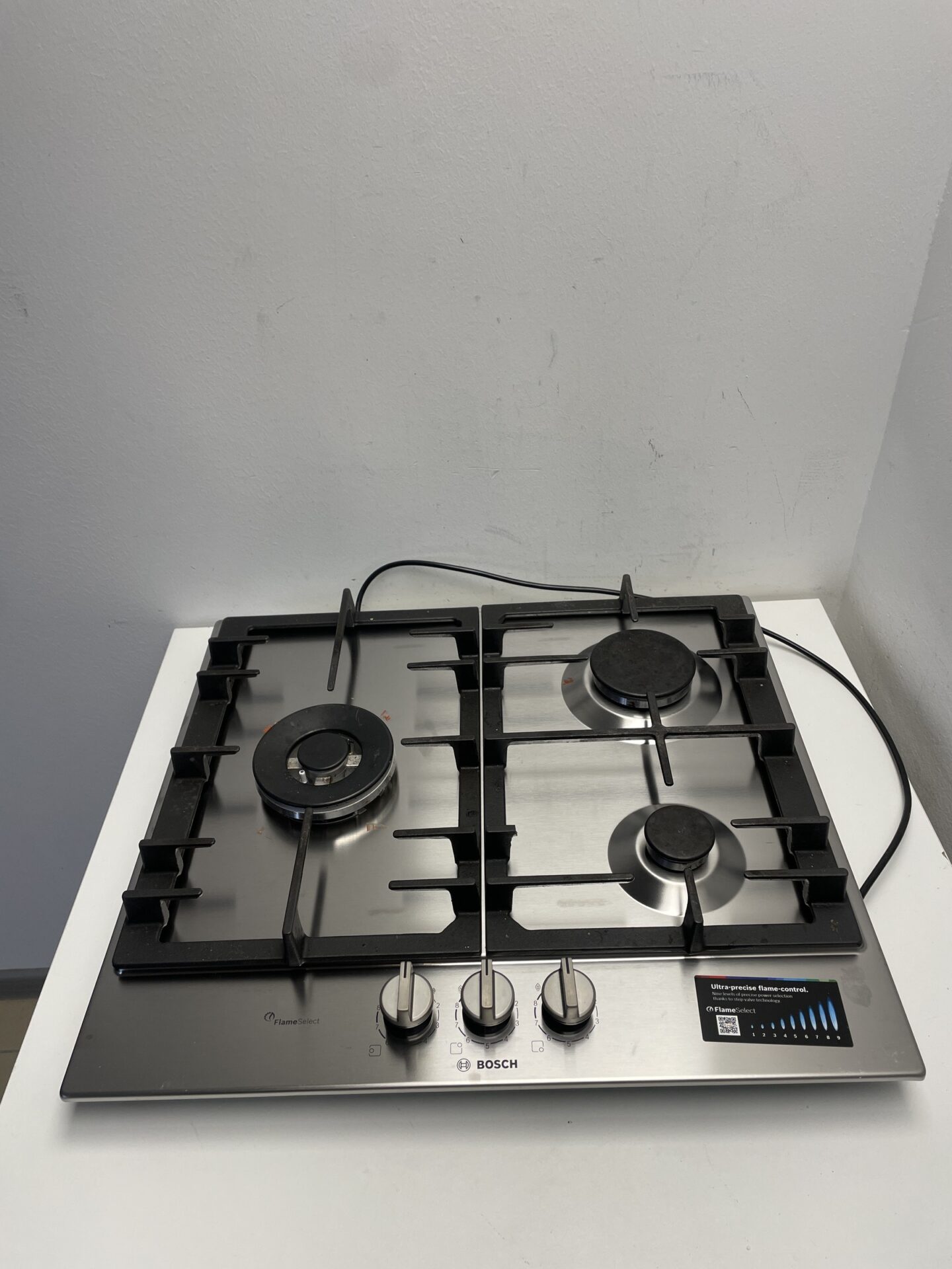Bosch gāzes plīts (PCC6A5I90) — фото 2